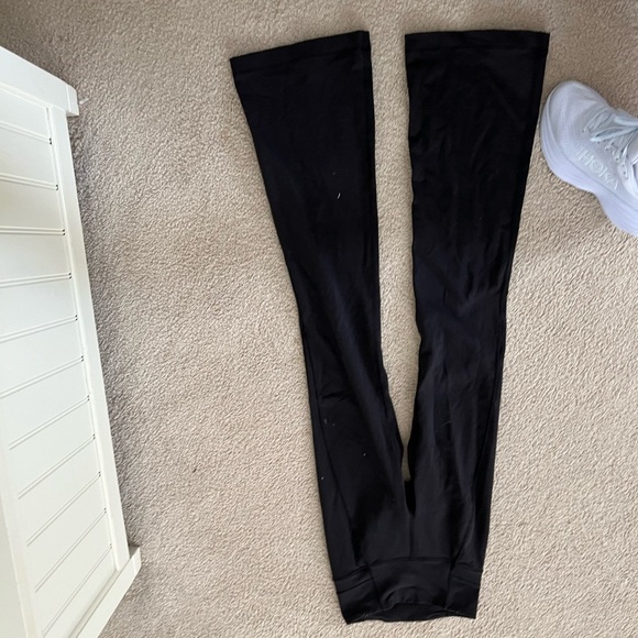 Lululemon high waisted black flare leggings - Picture 2 of 2